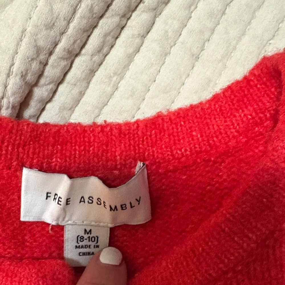Free Assembly Red and Black Patterned Cardigan - Picture 2 of 3